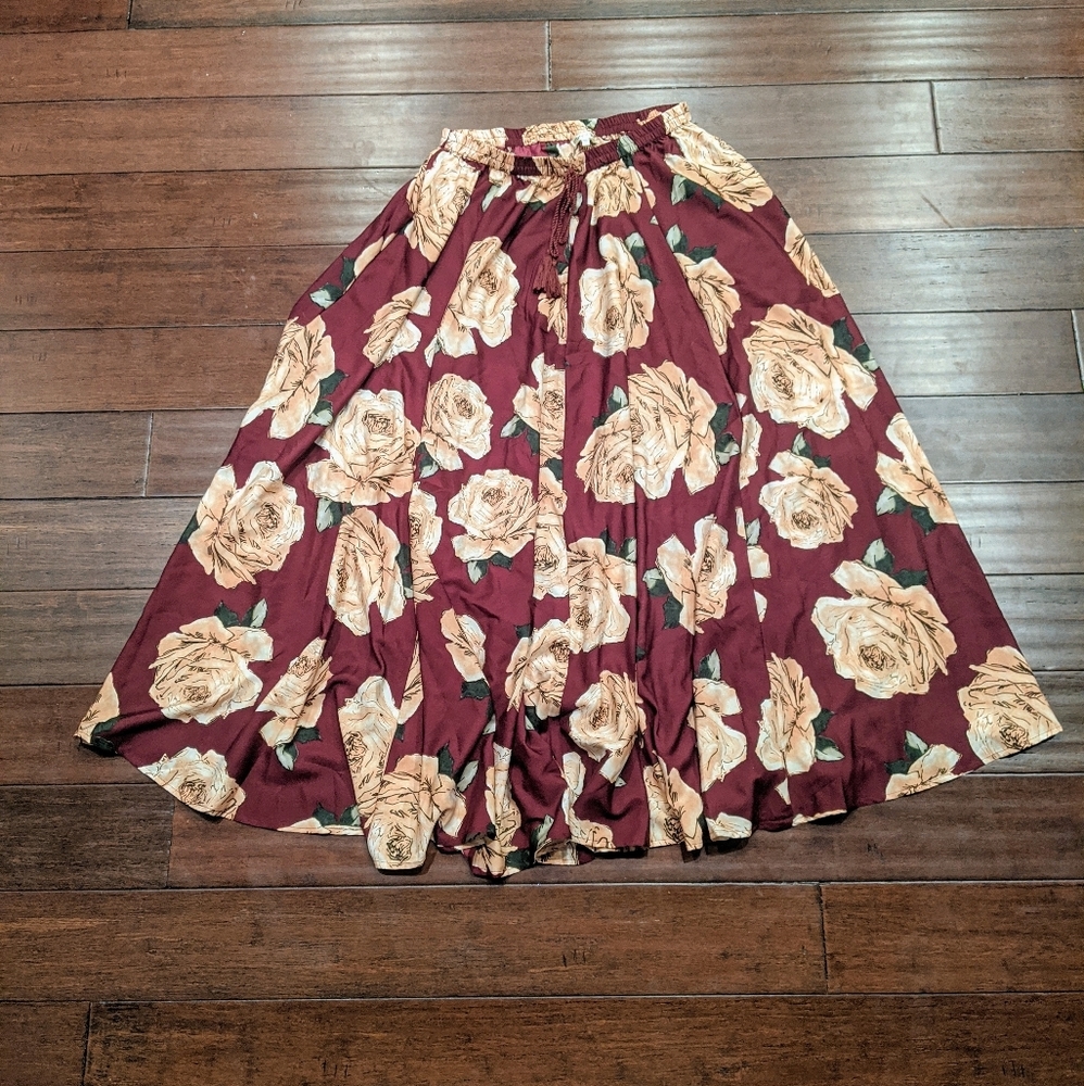 Maxi skirt